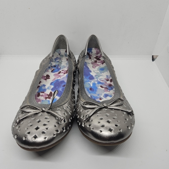 Vionic Surin perforated leather ballet flats Pewter size 8.5 - Picture 2 of 10
